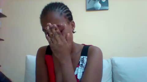 DOVY ACHIENG online show from 02/16/25, 09:15