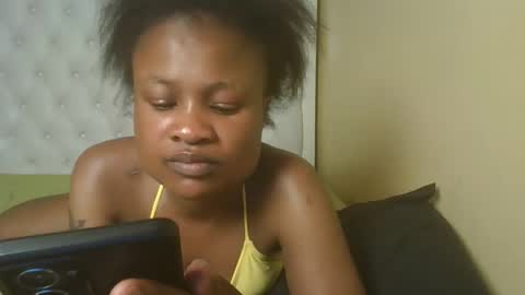 Snapshot of sexyqueenivy chatting on 10/29/25, 07:15 queenivy online show from 10/29/25, 07:15