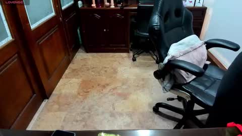 Snapshot of sexyrachel_ chatting on 11/24/25, 12:16 R A C H E L online show from 11/24/25, 12:16