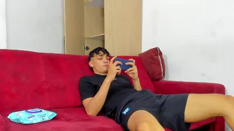 MATIAS-18   THIAHO -18  MAX-19  NICOKALY-19  CAIN-19   MOD ESTEBAN online show from 05/26/26, 07:21