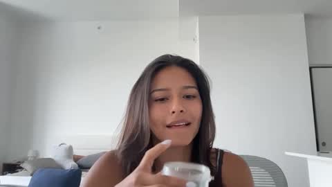 Serena online show from 09/09/25, 02:16