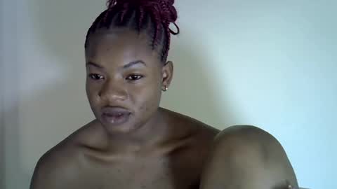 Snapshot of sexyshaz22 chatting on 07/01/26, 10:31 sexyshaz22 online show from 07/01/26, 10:31
