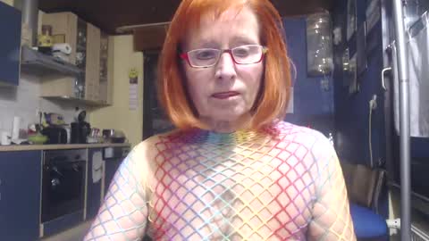 Silvie online show from 12/08/24, 02:52
