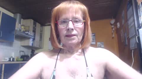 Silvie online show from 06/21/26, 01:57