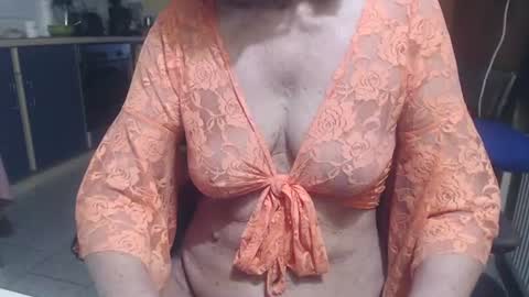 Silvie online show from 07/24/26, 01:53