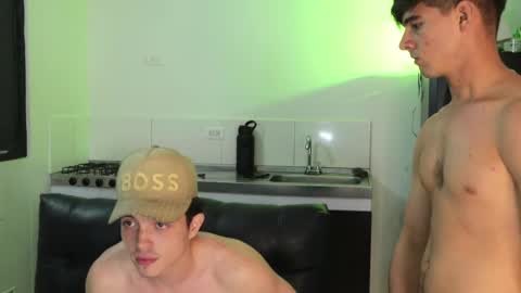 sexyskinnynaksu online show from 05/15/26, 11:56