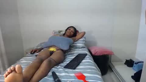 sexyslimmelanin online show from 12/02/25, 06:58