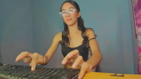 Amelia online show from 09/10/25, 04:07