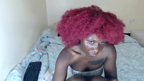 Snapshot of sexytash11 chatting on 09/21/25, 03:46 Sexy Tash online show from 09/21/25, 03:46