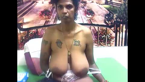 sexyva4u2luv online show from 02/12/25, 10:04