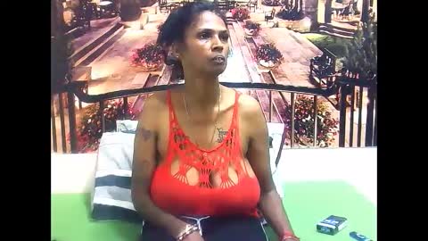 sexyva4u2luv online show from 02/19/25, 05:49