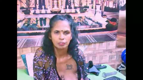 sexyva4u2luv online show from 09/18/25, 11:51