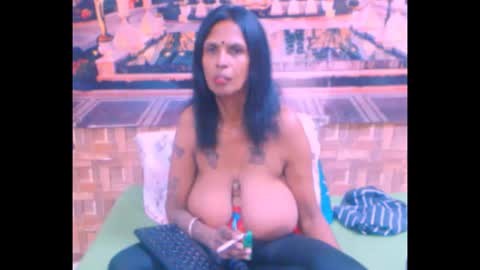 sexyva4u2luv online show from 09/25/25, 07:12