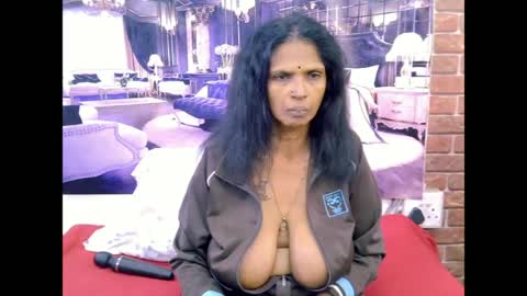 sexyva4u2luv online show from 07/02/26, 05:35