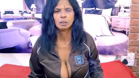 sexyva4u2luv online show from 07/02/26, 06:14