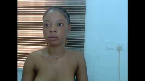 sexyxpeach online show from 12/20/25, 09:27