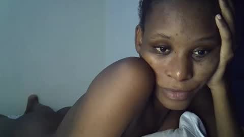 Snapshot of sexyy_janey chatting on 12/11/24, 11:00 Janey online show from 12/11/24, 11:00
