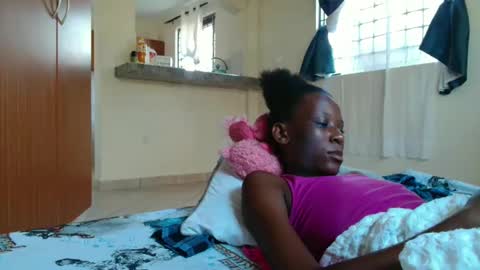 Snapshot of sexyy_janey chatting on 01/19/25, 08:29 Janey online show from 01/19/25, 08:29