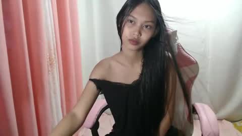 Snapshot of sexyy_monica chatting on 04/14/26, 09:37 MONICA online show from 04/14/26, 09:37