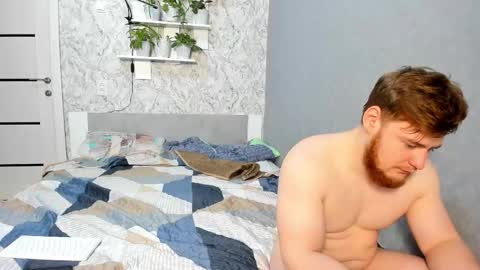 Snapshot of sexyy_room chatting on 12/20/25, 08:43 sexyy_room online show from 12/20/25, 08:43