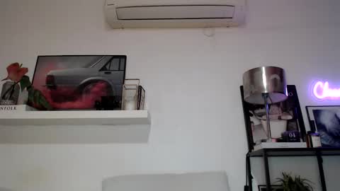 Snapshot of sexyyturkk chatting on 11/08/25, 12:00 Arda online show from 11/08/25, 12:00