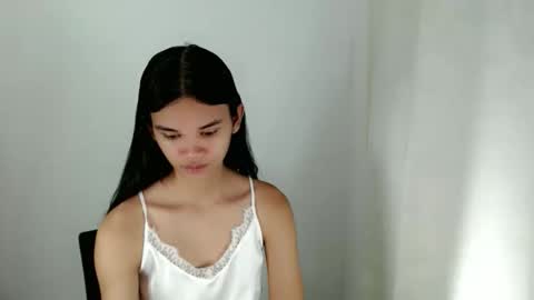 Zendaya online show from 10/08/25, 01:42