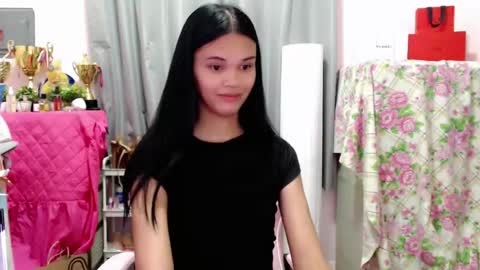 Zendaya online show from 03/28/26, 04:17