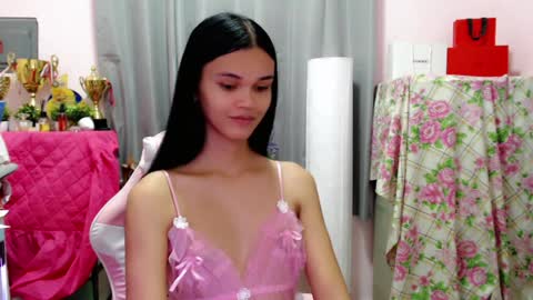 Zendaya online show from 04/01/26, 01:41