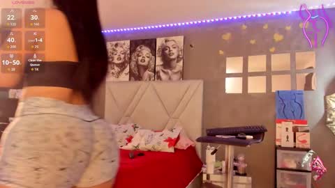 Snapshot of sexyzoe_69 chatting on 03/12/26, 11:38 Alexa online show from 03/12/26, 11:38