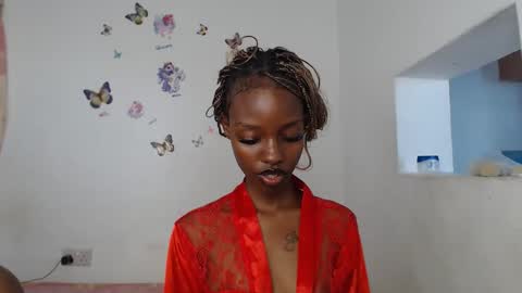 Snapshot of sexyzuriel chatting on 04/07/26, 10:37 sexyzuriel online show from 04/07/26, 10:37