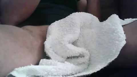 Snapshot of sexzob_81 chatting on 10/22/25, 06:18 sexzob_81 online show from 10/22/25, 06:18