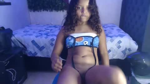 Snapshot of shabrina_xxx chatting on 03/09/25, 08:10 shabrina_xxx online show from 03/09/25, 08:10