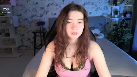 Im Mary online show from 11/09/25, 11:08