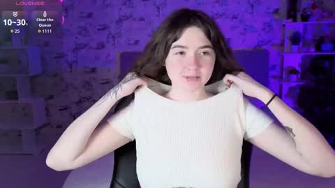 Im Mary online show from 11/23/25, 02:06