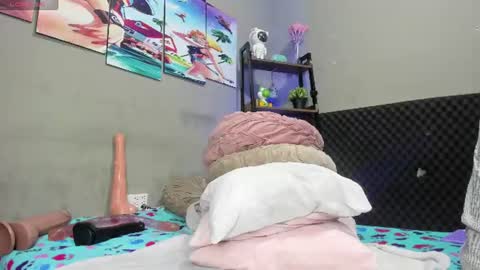 shadia online show from 06/30/26, 02:45
