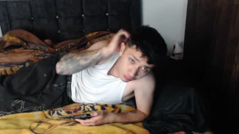 Snapshot of shadow_men_ chatting on 04/07/26, 06:14 james online show from 04/07/26, 06:14