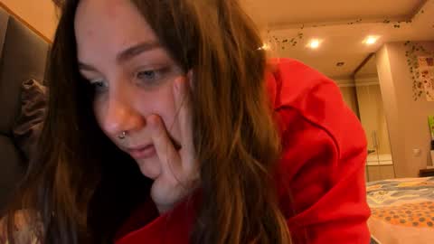 shadow_raffi online show from 10/12/25, 01:15