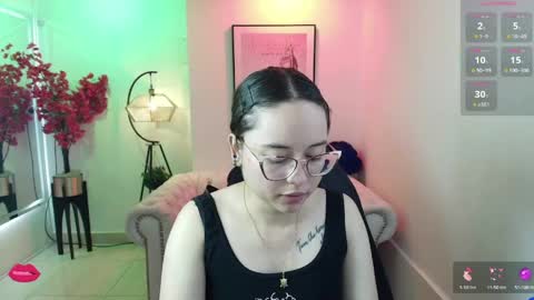 Snapshot of shady_bug chatting on 05/08/26, 08:14 Shady online show from 05/08/26, 08:14