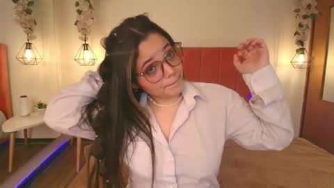 Snapshot of shadya_ chatting on 03/29/26, 03:28 Shadya online show from 03/29/26, 03:28