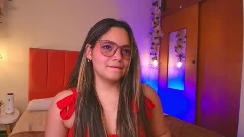 Snapshot of shadya_ chatting on 04/09/26, 06:19 Shadya online show from 04/09/26, 06:19