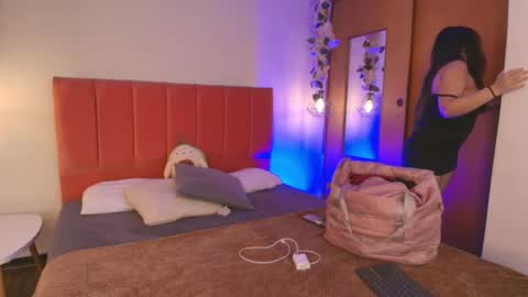 Snapshot of shadya_ chatting on 04/22/26, 03:09 Shadya online show from 04/22/26, 03:09