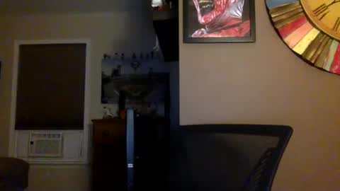 Snapshot of shadyyyyyy7 chatting on 09/21/25, 01:40 Shady online show from 09/21/25, 01:40