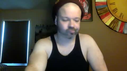 Shady online show from 05/01/26, 06:12