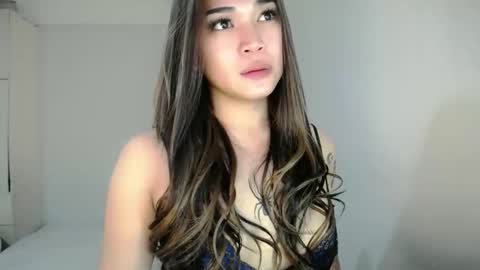 Snapshot of shaggynm505 chatting on 05/23/26, 10:19 Beautiful Angel online show from 05/23/26, 10:19