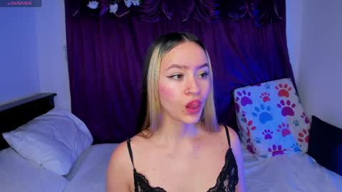 Shaira Clark online show from 05/13/26, 02:53