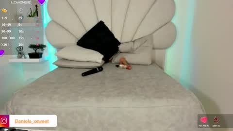 Snapshot of shairytovar chatting on 02/08/26, 05:22 shairytovar online show from 02/08/26, 05:22