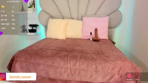 Snapshot of shairytovar chatting on 02/17/26, 06:10 shairytovar online show from 02/17/26, 06:10