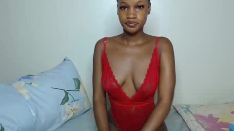 Snapshot of shaky396294 chatting on 10/20/25, 01:39 shaky xxx online show from 10/20/25, 01:39