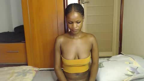 shaky xxx online show from 11/12/25, 01:39