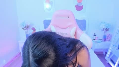 Shalena  online show from 10/23/25, 08:18